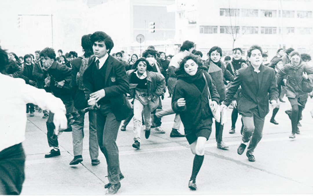 Lo visible e invisible de la subcultura juvenil en Chile en las décadas de 1980 y 1990